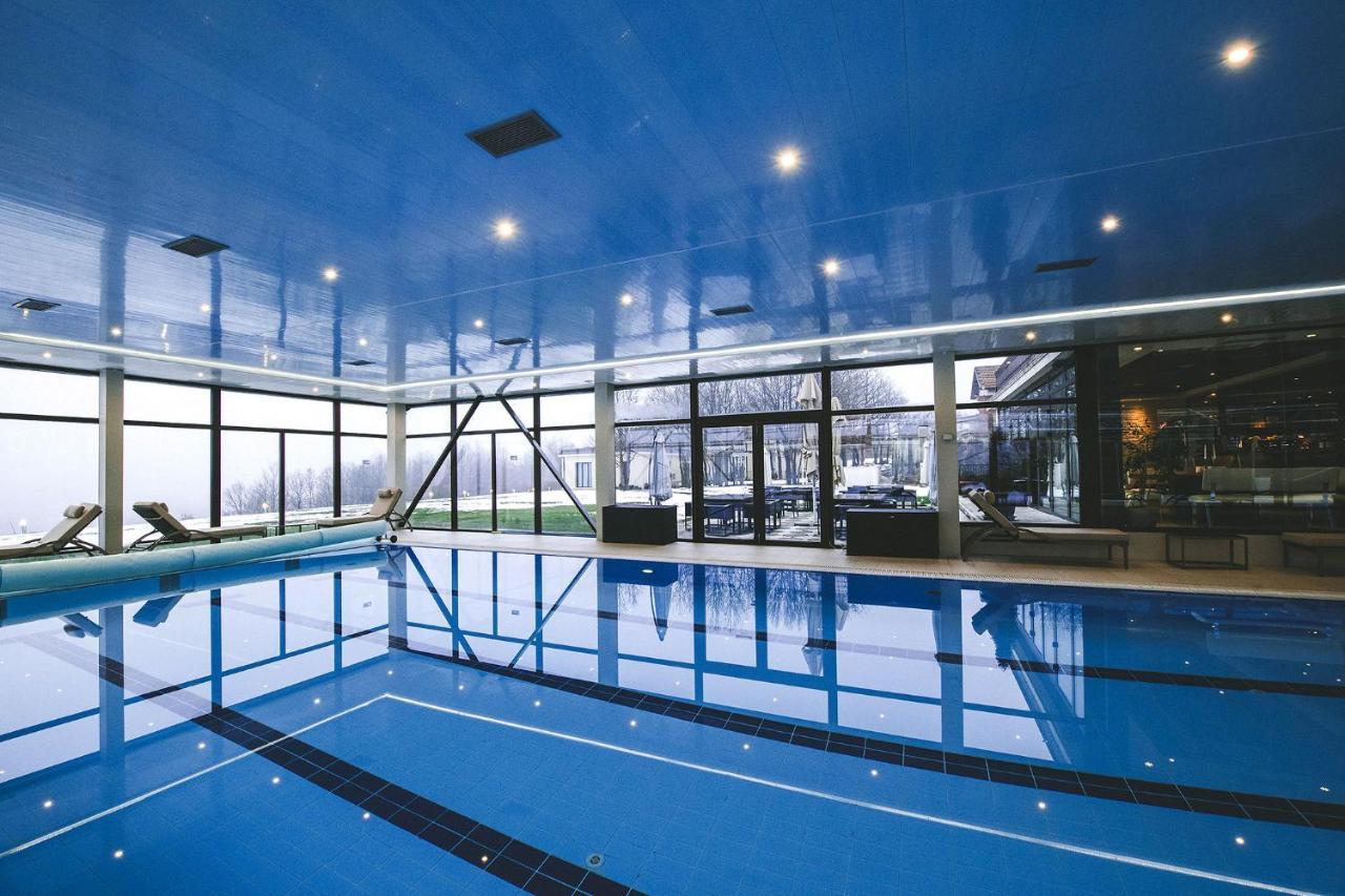 Hotel Villa Ekaterina Vakarel Eksteriør bilde