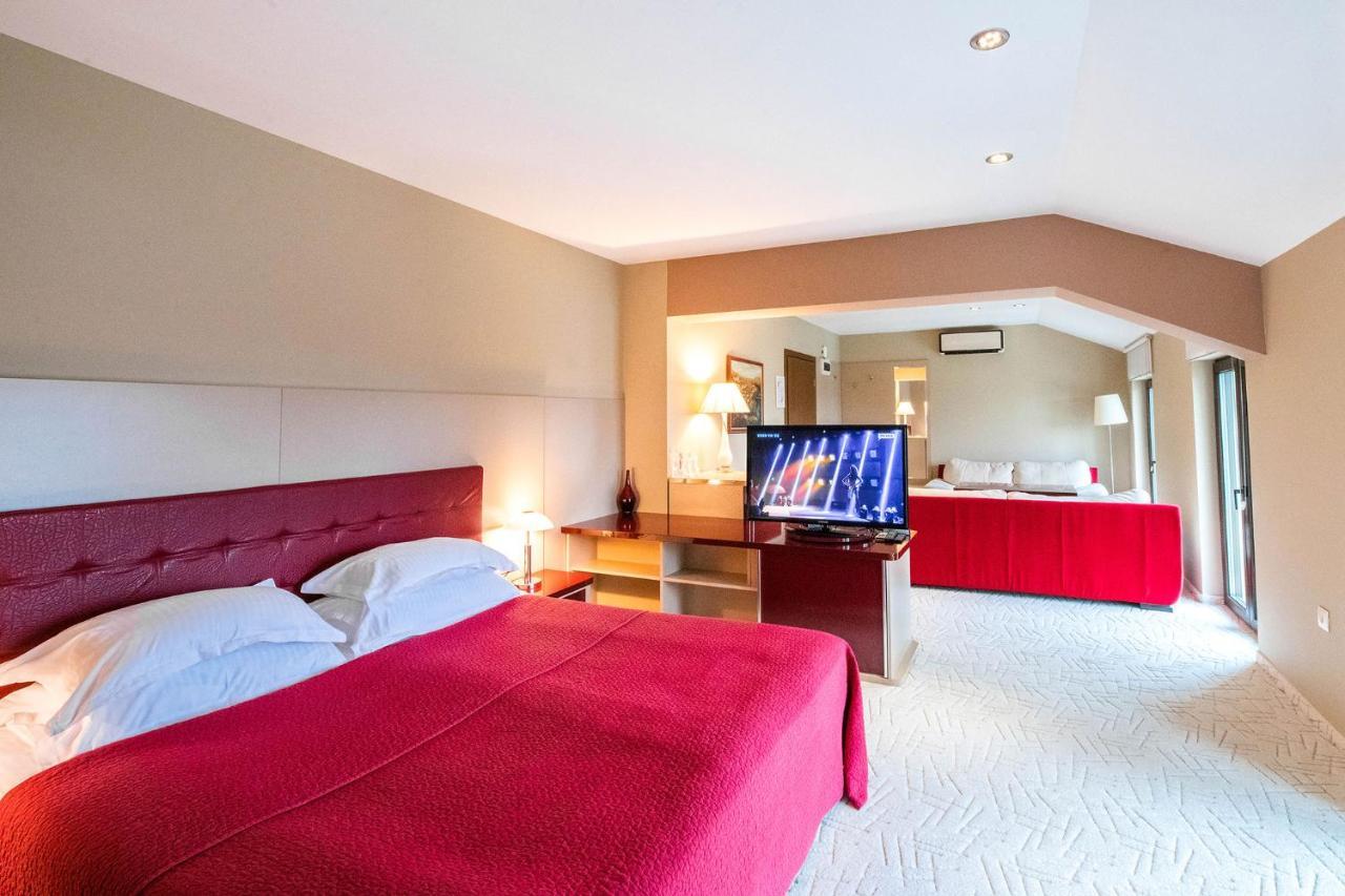 Hotel Villa Ekaterina Vakarel Eksteriør bilde